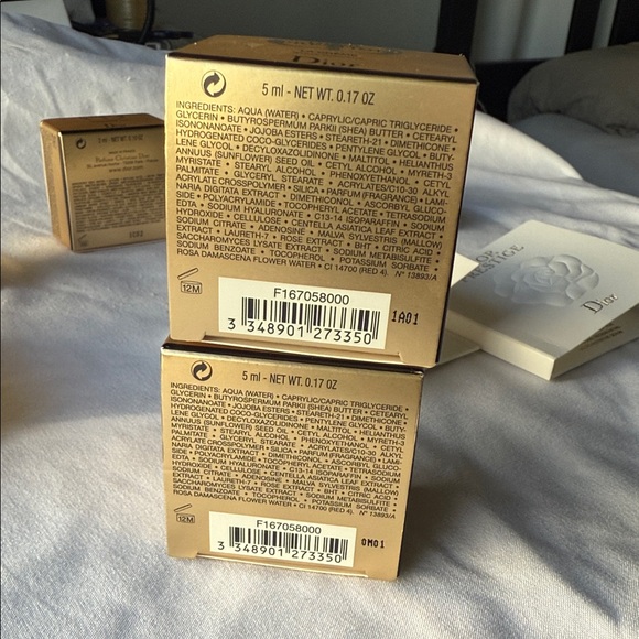 Dior Prestige and Capture Skincare Set in Gold and White - Picture 3 of 10